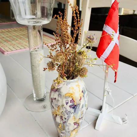 Дом отдыха Beach Front 2 Bedroom Vacation - Summerhus Jerup