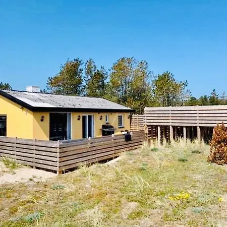 Beach Front 2 Bedroom Vacation - Summerhus *